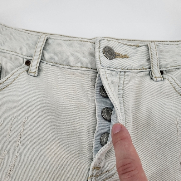 Pacsun Mid Rise Denim Shorts Cut Off Distressed Light Wash Button Fly Size 25 - Picture 4 of 6